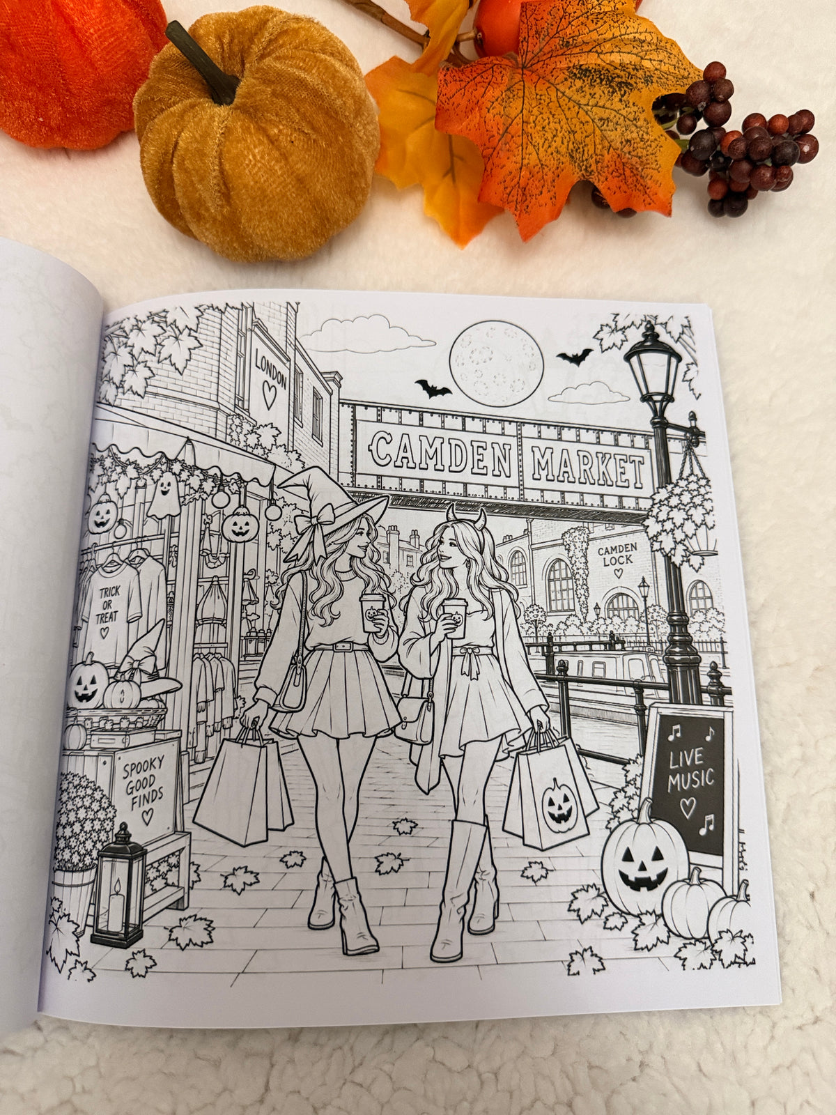Halloween in London – Malbuch für Erwachsene