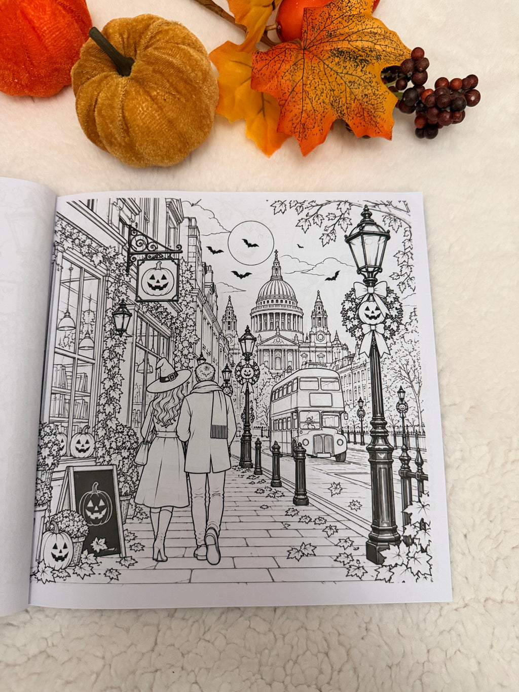 Halloween in London – Malbuch für Erwachsene